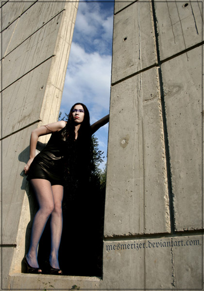 Female model photo shoot of The Mesmerizer by felsefe