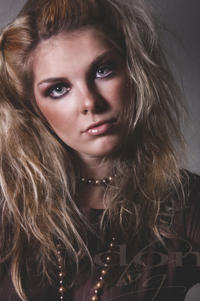 Female model photo shoot of Ashley Leffingwell in OKLAHOMA CITY, OK