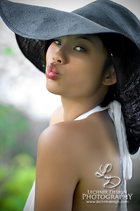 Female model photo shoot of Xiong Thao by PDLStudios in La Crosse, WI