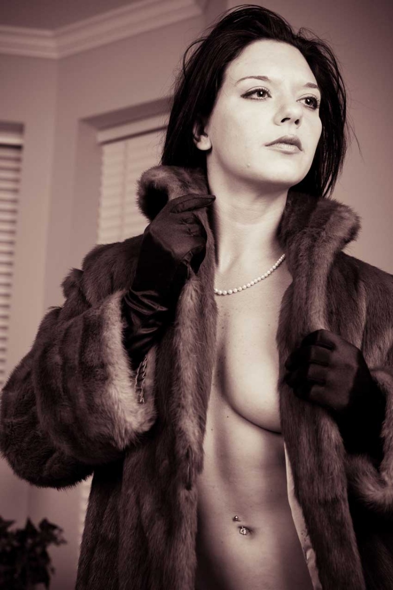 Female model photo shoot of Sheri Knox in London Ontario