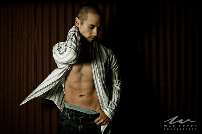 Male model photo shoot of devonair by Wai Reyes
