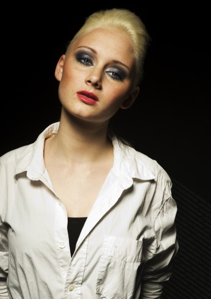 Female model photo shoot of Diana Hansen