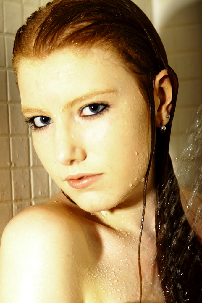 Female model photo shoot of Jenn Elizabeth by Herman Toothrot