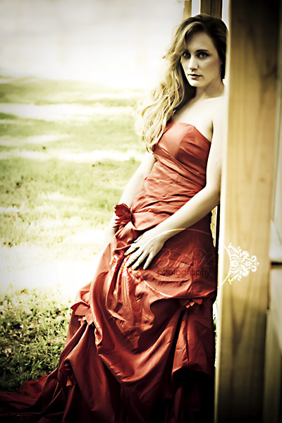 Female model photo shoot of Bella Flora Photography in Nashville, TN