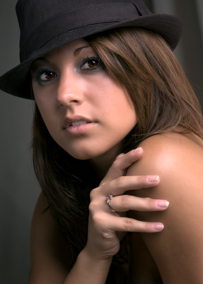 Female model photo shoot of Jessica  Sara