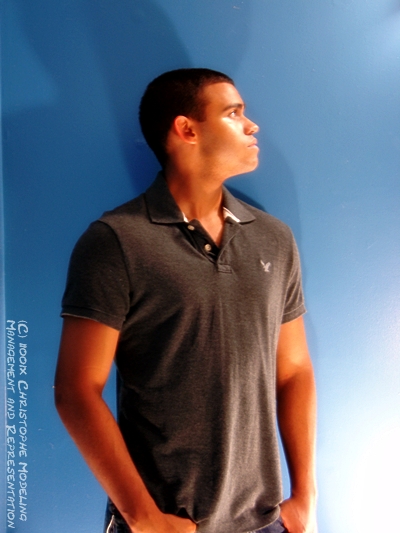 Male model photo shoot of Davi B - Model