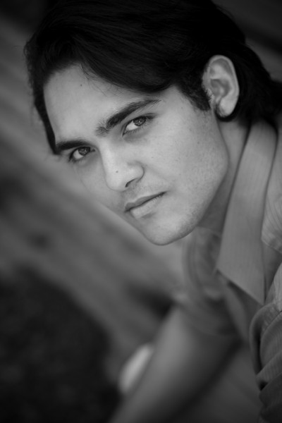 Male model photo shoot of Ahmed Hassanein