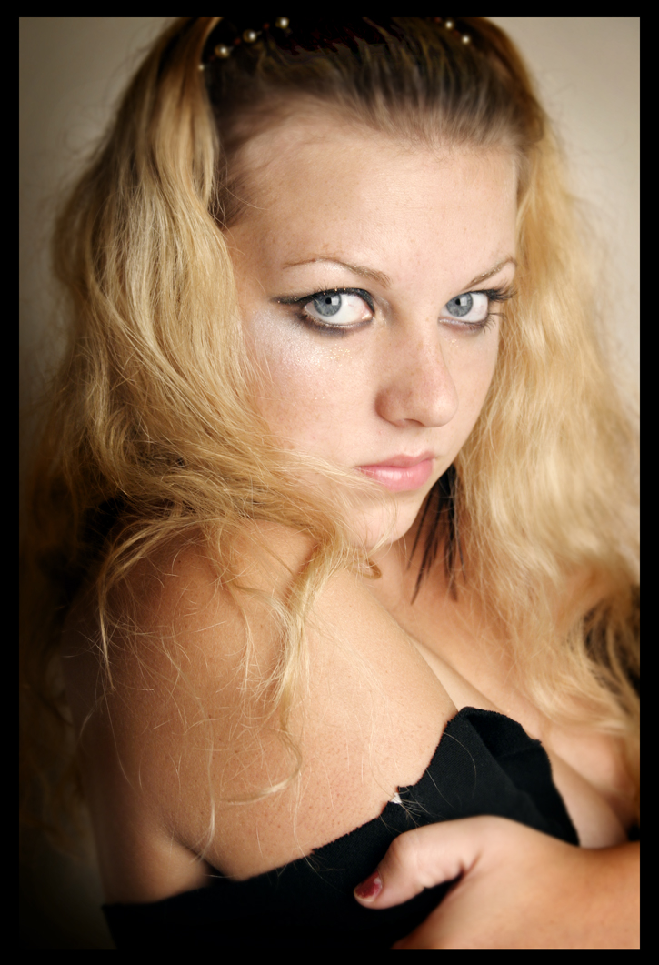 Female model photo shoot of Taylor M Greene