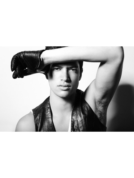 Male model photo shoot of Daniel Hug in Melbourne