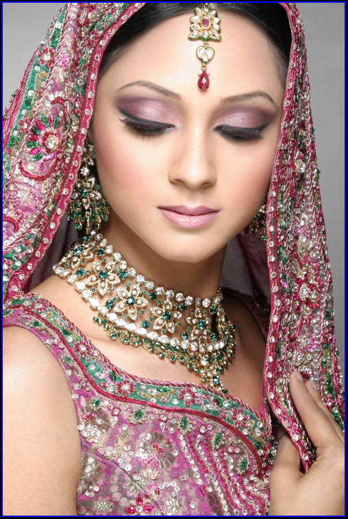 Female model photo shoot of Jannat Asad