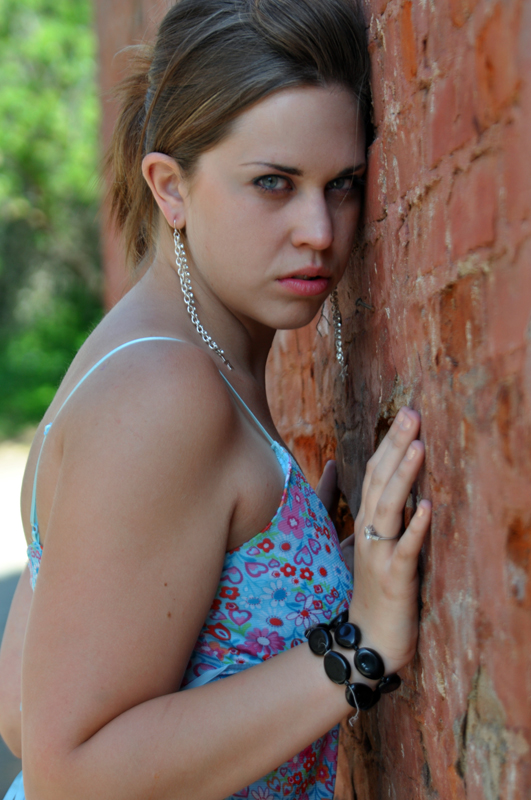 Female model photo shoot of Crystal Florence in Auburn, ca