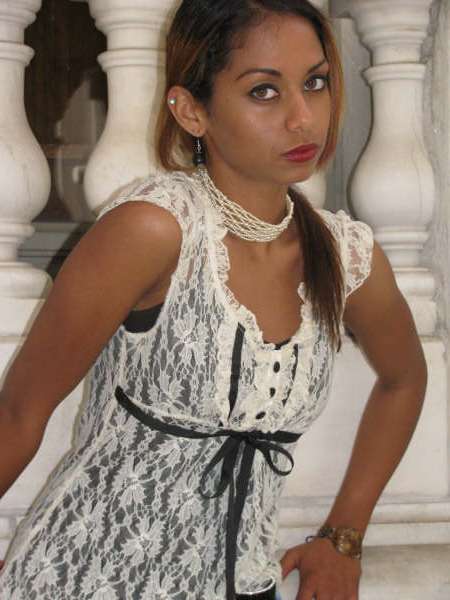 Female model photo shoot of Niajza, makeup by Christina Vega