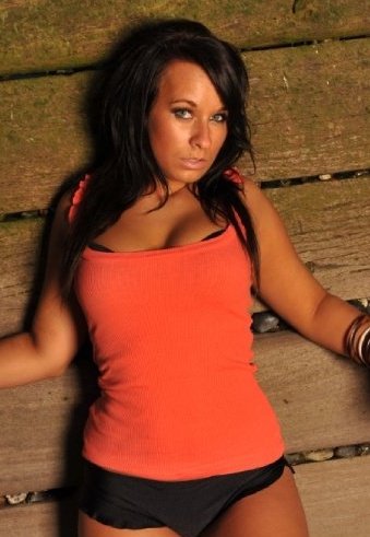 Female model photo shoot of Lexy89 x