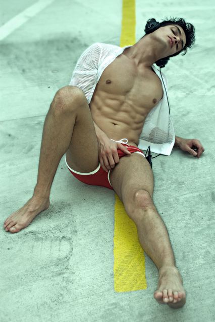 Male model photo shoot of Sergio Fernandez by Thomas Synnamon