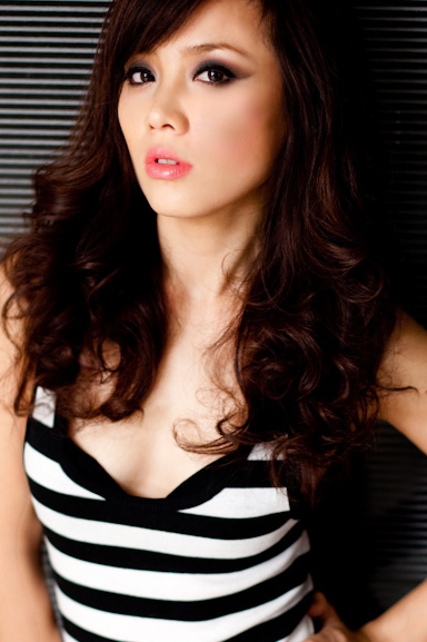 Female model photo shoot of Bialy Atsawa