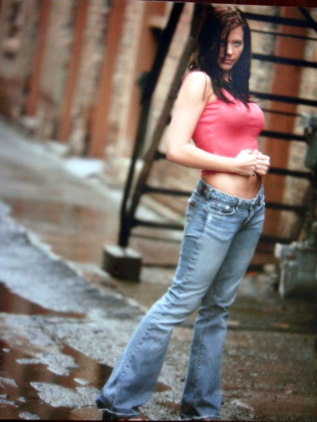 Female model photo shoot of Lexie Lyon in Lewiston, ID