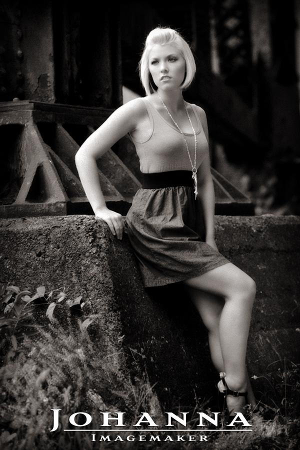Female model photo shoot of Johanna Michelle by Imagemaker in Cincinnati