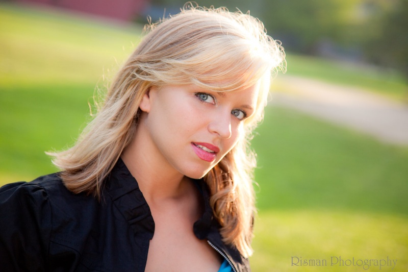 Female model photo shoot of Scarlett Ruby by Risman Photography in Portsmouth, NH