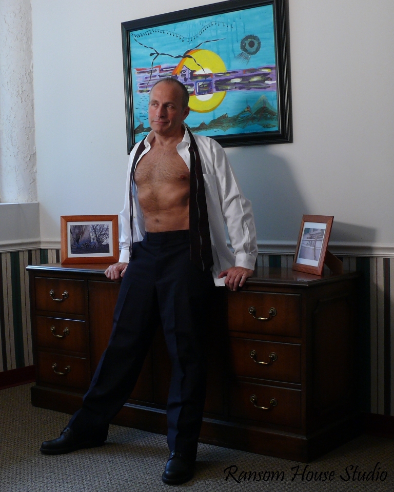 Male model photo shoot of Randy Wesley