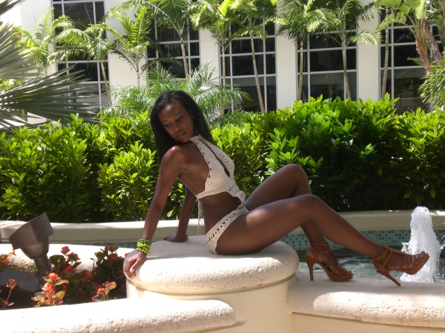 Female model photo shoot of Tina-T in Miami