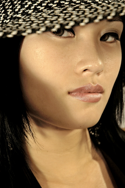 Female model photo shoot of Vy   Bui