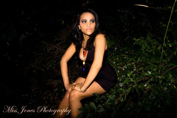 Female model photo shoot of Naivasha Hartley in birmingham