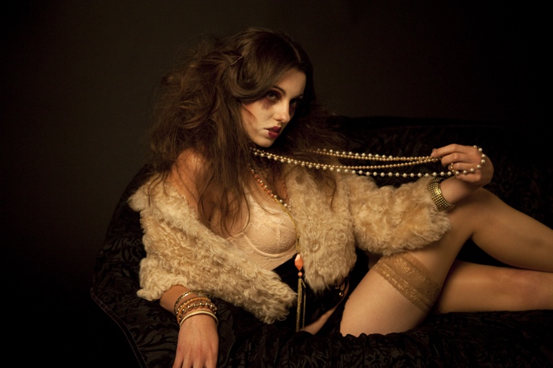 Female model photo shoot of SarahScott