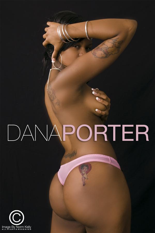 Female model photo shoot of Dana Porter