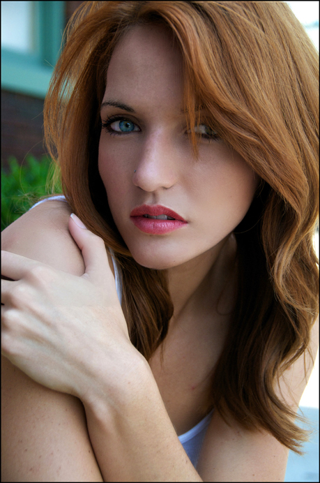 Female model photo shoot of Kiki Michael by fototreitel