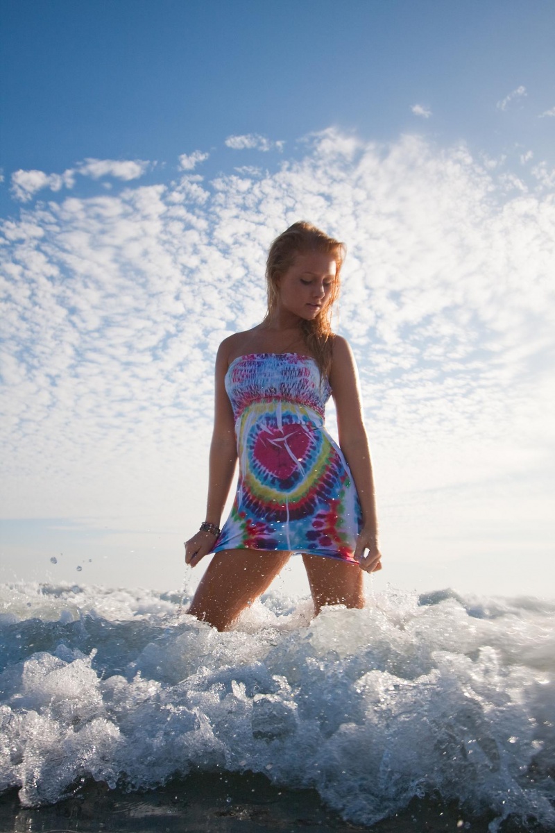 Female model photo shoot of lindsey ellen white in Solana Beach, CA