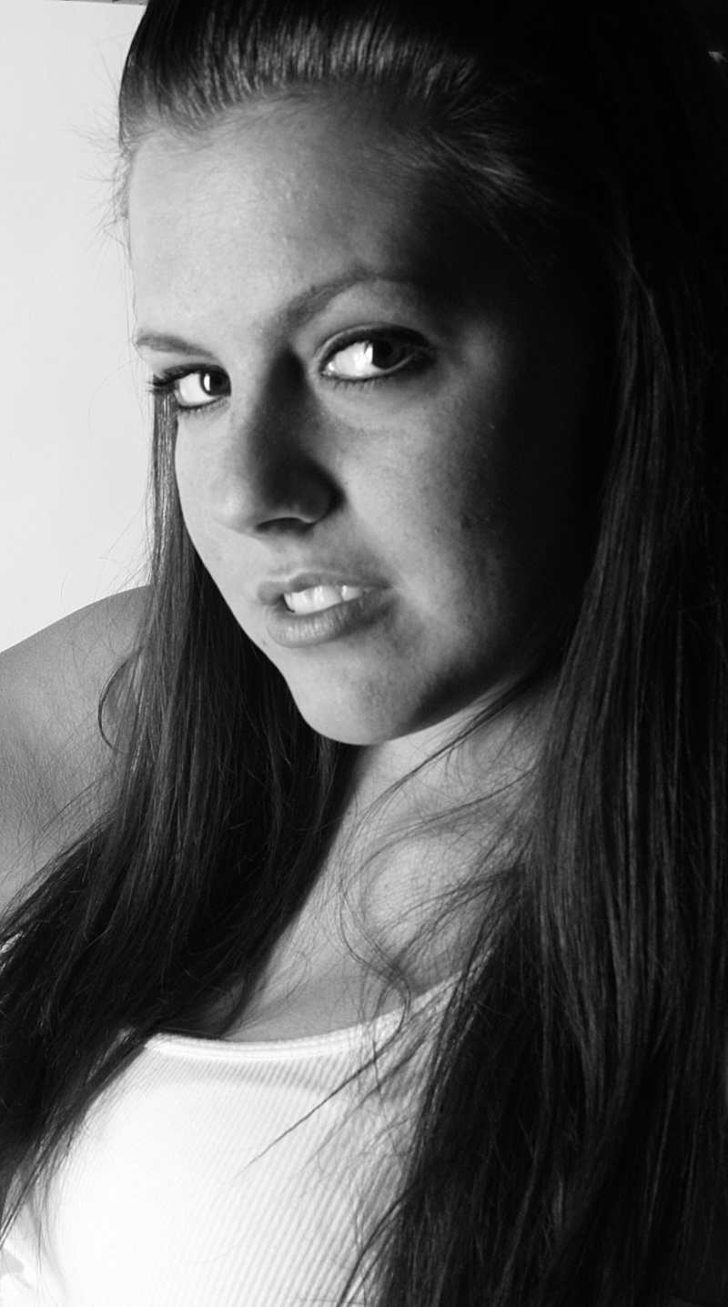 Female model photo shoot of EricaMiss