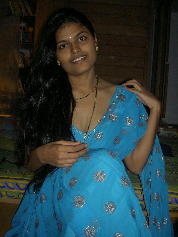 Female model photo shoot of Arpu