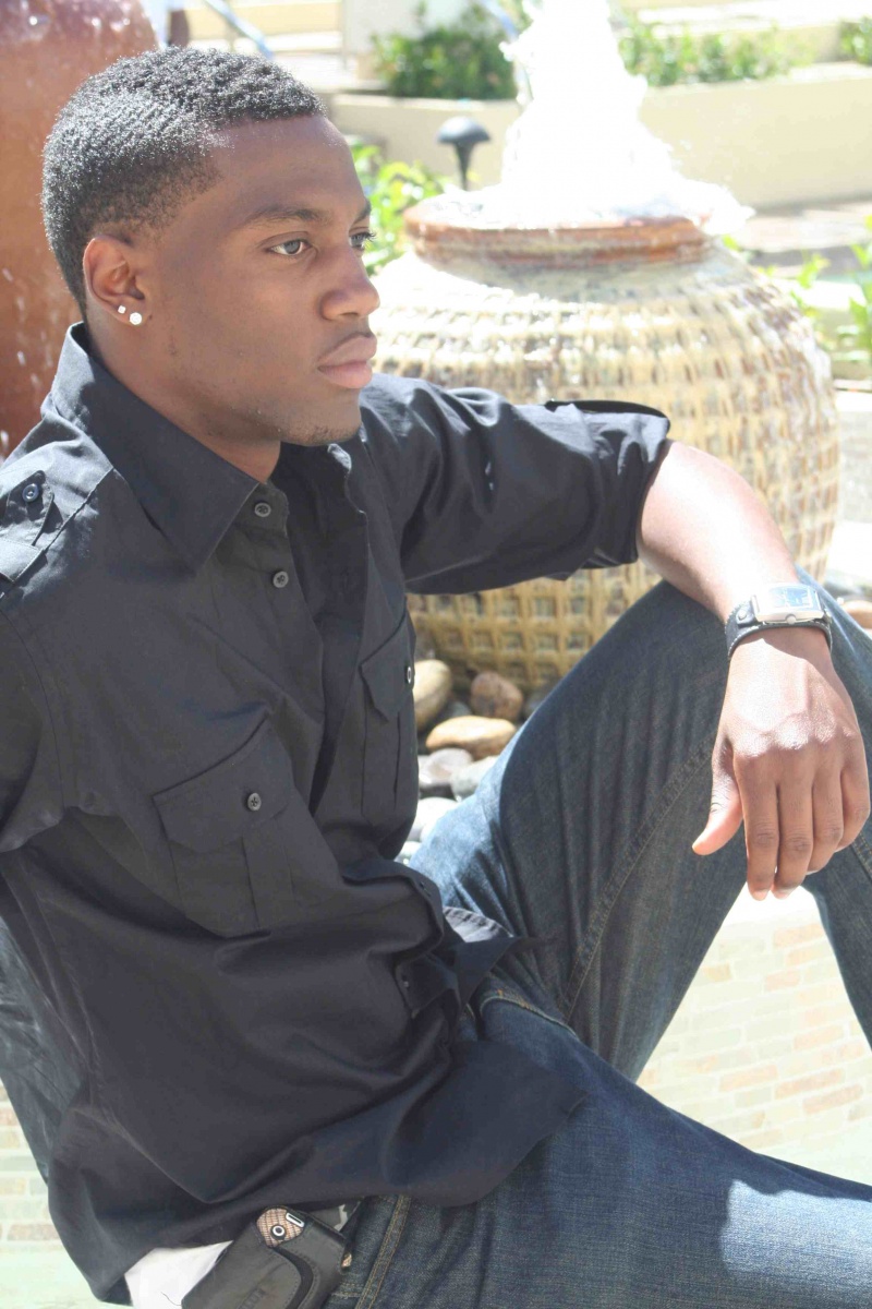 Male model photo shoot of Arinze N in San JOse, Ca