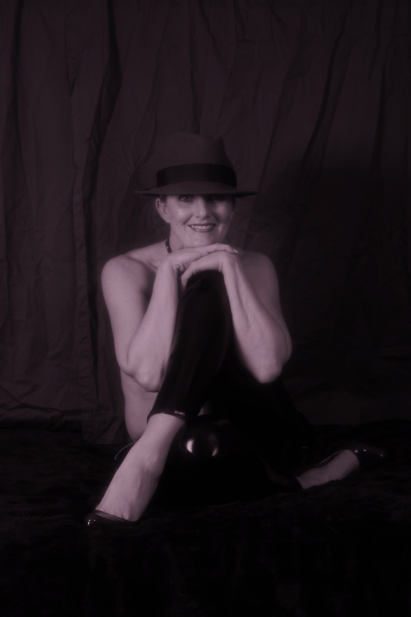 Female model photo shoot of Sindee Rella in Tucson