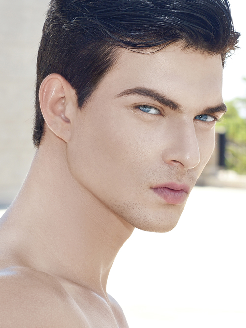 Male model photo shoot of Max Sokolov