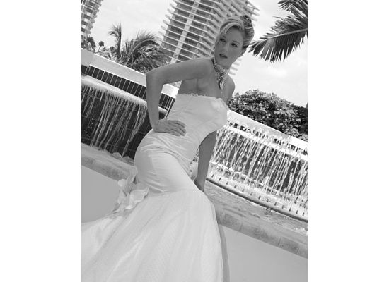 Female model photo shoot of Noelle Conners in Hilton Bentley, Miami Beach