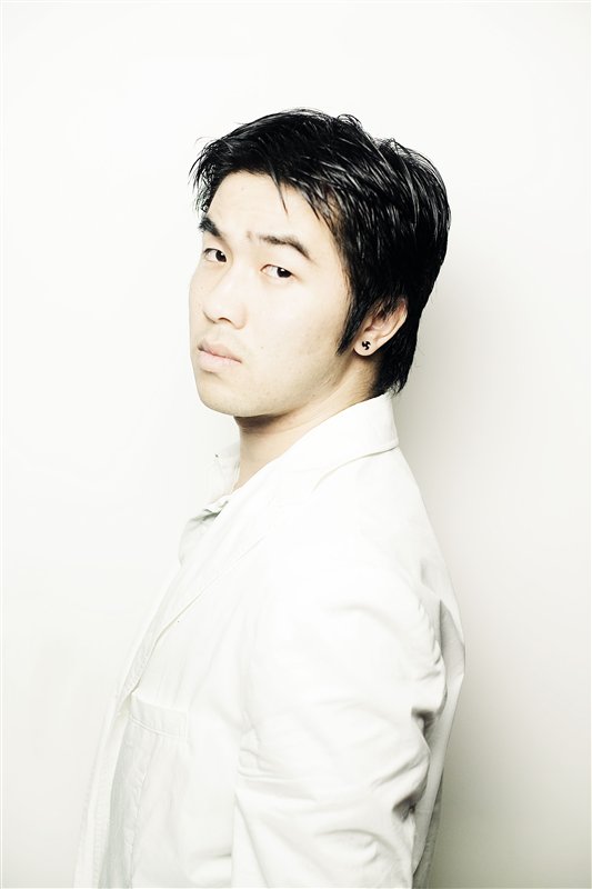 Male model photo shoot of Zac Kha