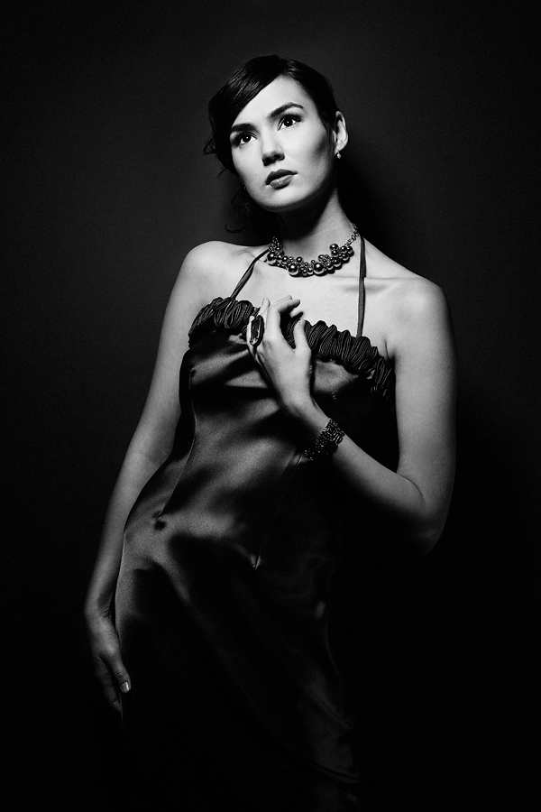 Female model photo shoot of Rene Miller by Tuomo Lampinen