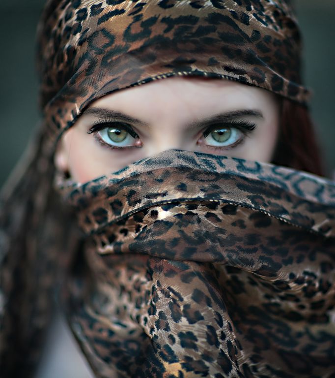 Female model photo shoot of crystalvision by Jonexpo