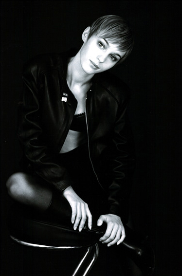 Male model photo shoot of Sun Rock Image