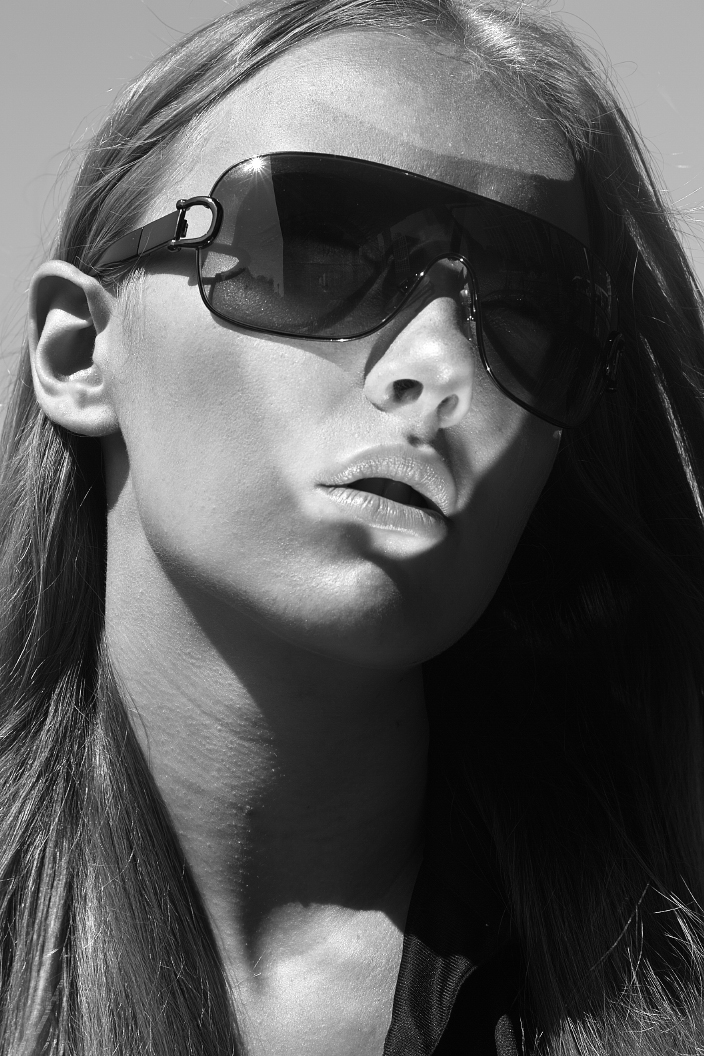 Female model photo shoot of Nina Lansky
