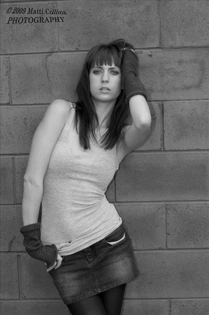 Female model photo shoot of Erin Chiara by IPhoto