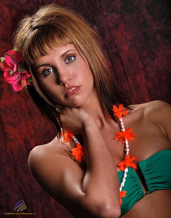 Female model photo shoot of Rachel Nelson