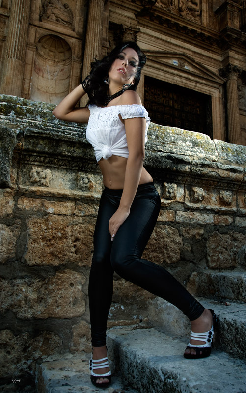 Female model photo shoot of Amanda Capote Miles