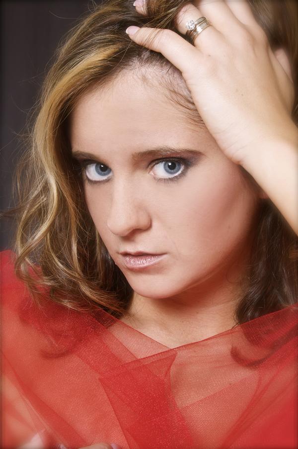 Female model photo shoot of Renee McEvilly by Mel images