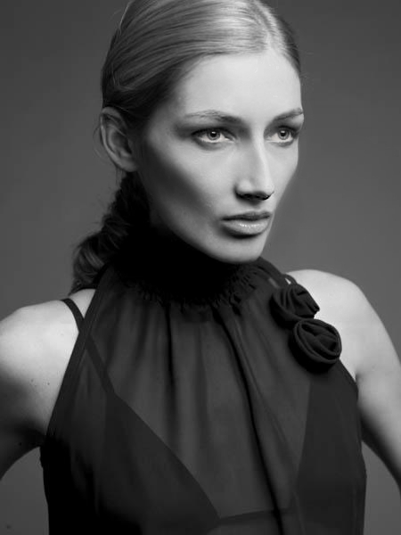 Female model photo shoot of Kate Eaton