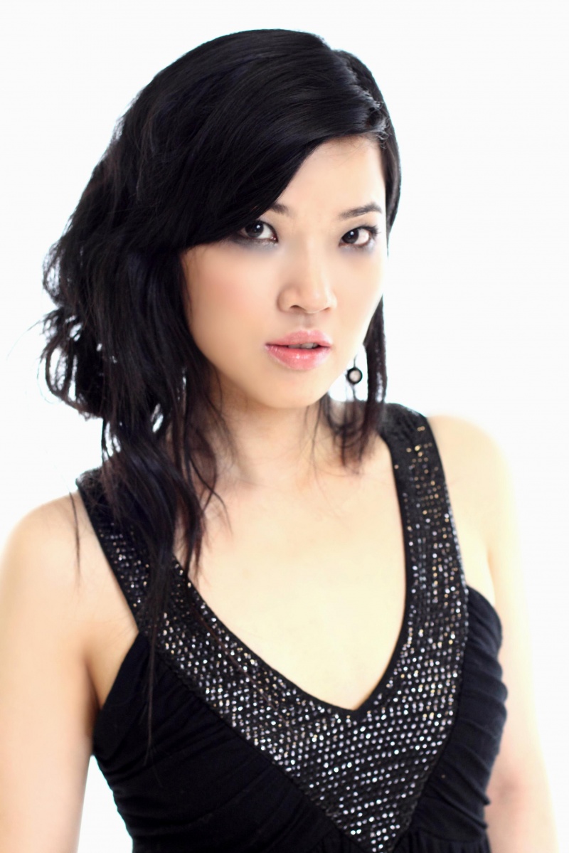 Female model photo shoot of Melody Zhong