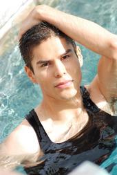 Male model photo shoot of Eddie Saldana
