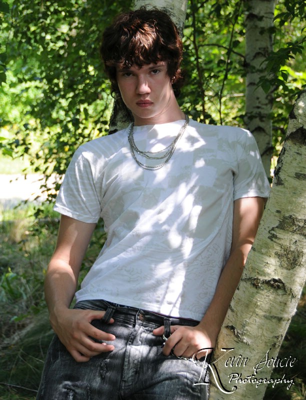 Male model photo shoot of Troy1992 by GlamK3