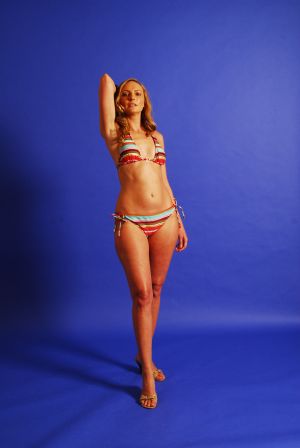 Female model photo shoot of Elizabeth Craig